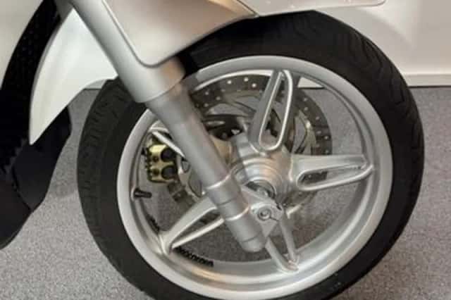 Piaggio Beverly 350 (2019) thumbnail 4
