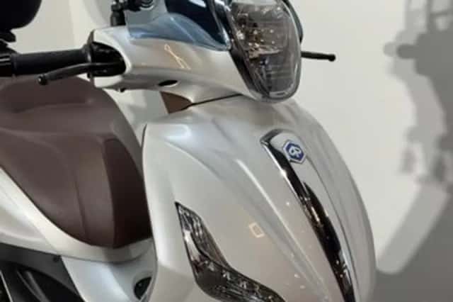 Piaggio Beverly 350 (2019) thumbnail 5