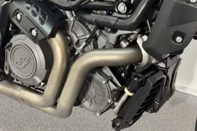 Indian FTR 1200 (2022) thumbnail 5