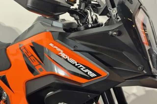 KTM 1290 Super Adventure S (2022) thumbnail 4