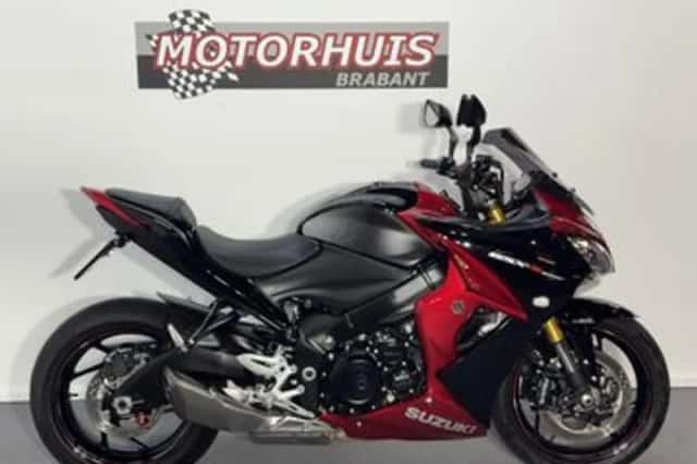 Suzuki GSX S 1000F (2015) thumbnail 1