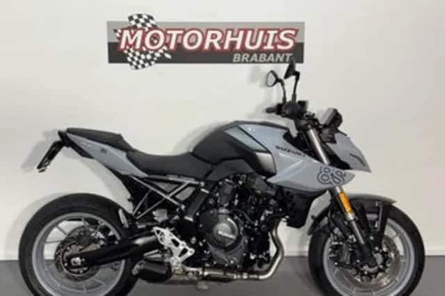 Suzuki GSX-8S (2024) thumbnail 1