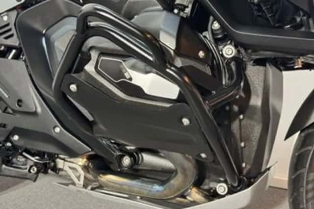 BMW R 1300 GS Adventure (2024) thumbnail 4