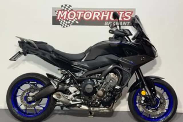 Yamaha Tracer 900 (2018) thumbnail 1