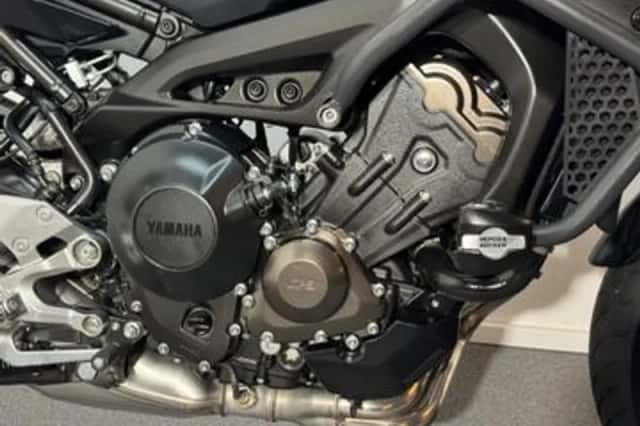 Yamaha Tracer 900 (2018) thumbnail 2