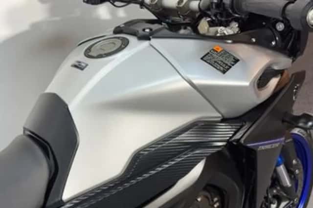 Yamaha Tracer 900 (2016) thumbnail 5