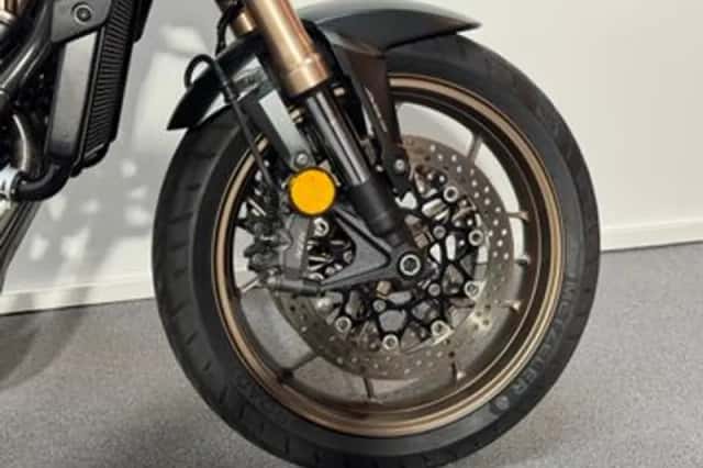 Honda CB650R (2019) thumbnail 4