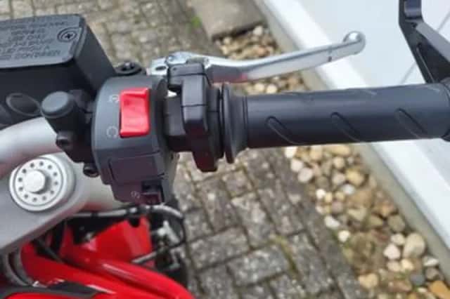 Ducati 796 Monster (2013) thumbnail 5
