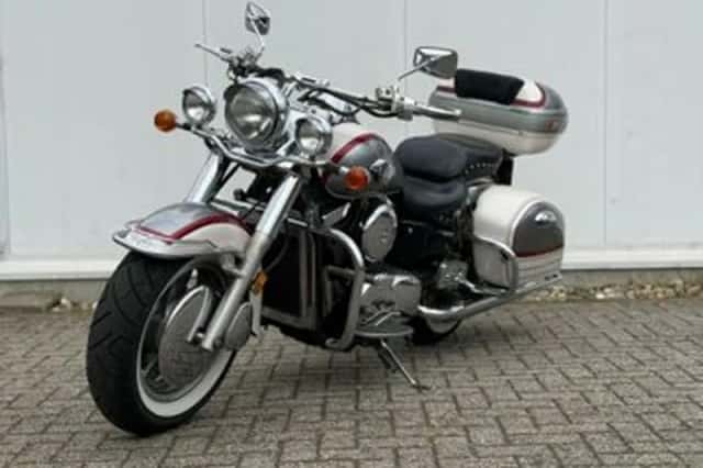 Kawasaki VN 1500 (1999) thumbnail 3