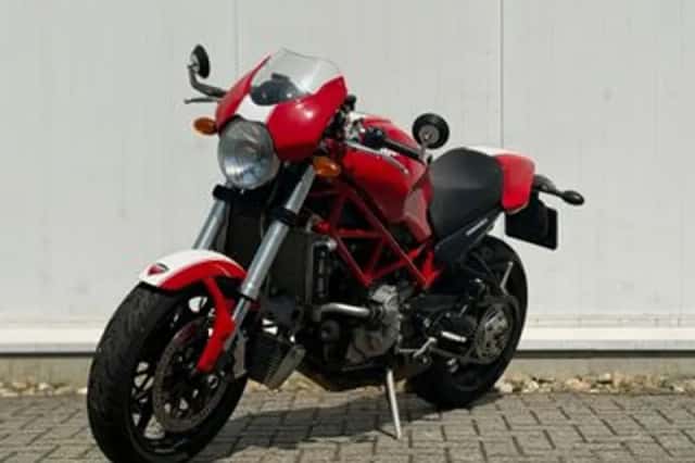 Ducati M S4R (2007) thumbnail 3