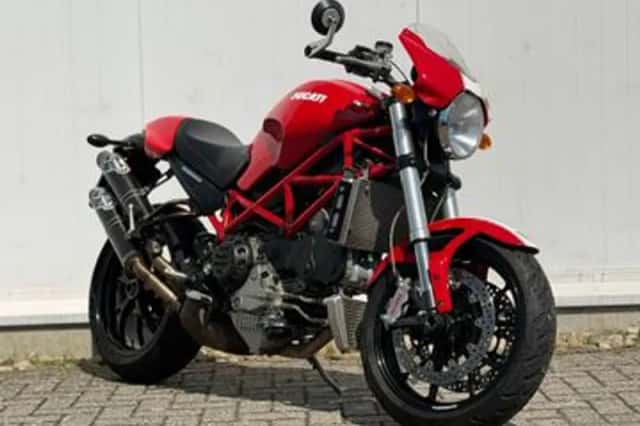 Ducati M S4R (2007) thumbnail 4