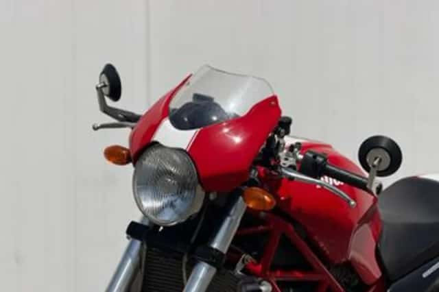 Ducati M S4R (2007) thumbnail 5