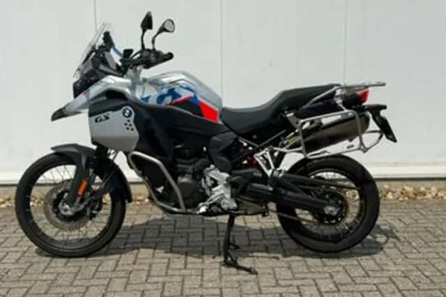 BMW F 900 GS Adventure (2025) thumbnail 1