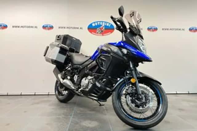 Suzuki V-Strom (2020) thumbnail 2
