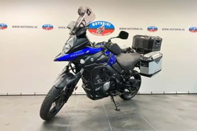 Suzuki V-Strom (2020) thumbnail 3