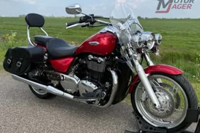 Triumph Thunderbird (2010) thumbnail 1