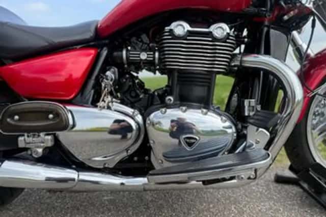 Triumph Thunderbird (2010) thumbnail 5