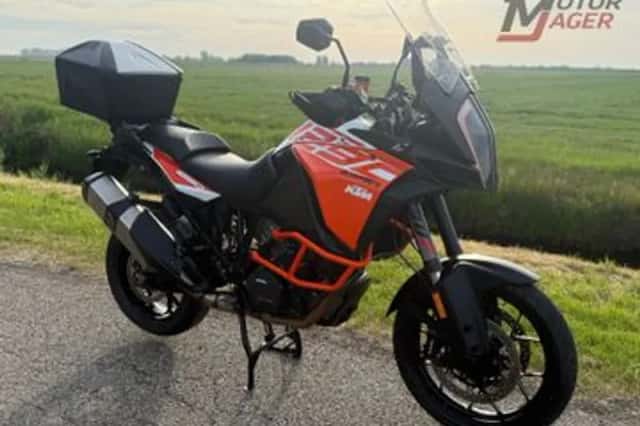 KTM 1290 Super Adventure (2018) thumbnail 1