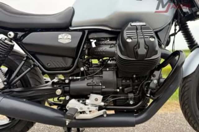 Moto Guzzi V7 Stone Corsa (2021) thumbnail 6