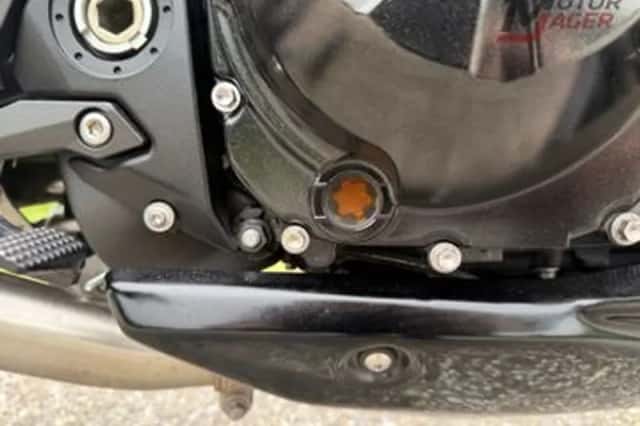 Kawasaki Z 750R (2014) thumbnail 6