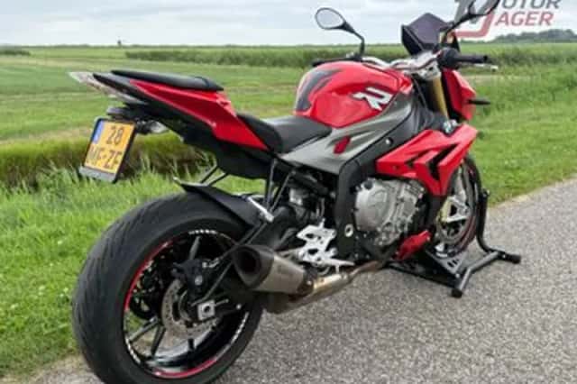 BMW S 1000 R (2016) thumbnail 3