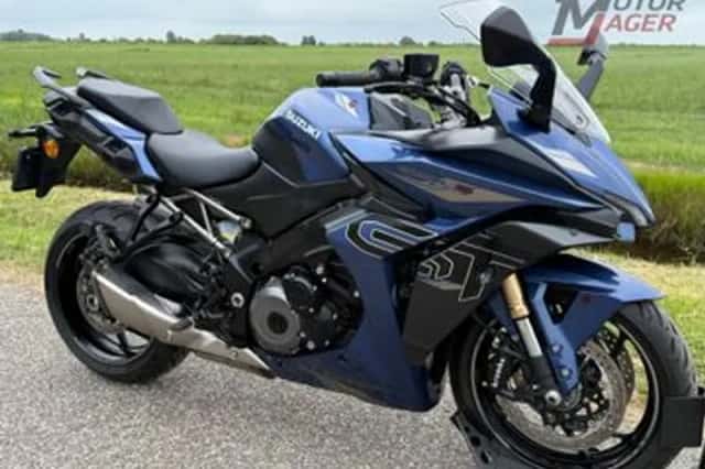 Suzuki GSX-S1000GT (2023) thumbnail 2