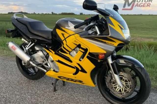Honda CBR600F (1997) thumbnail 1