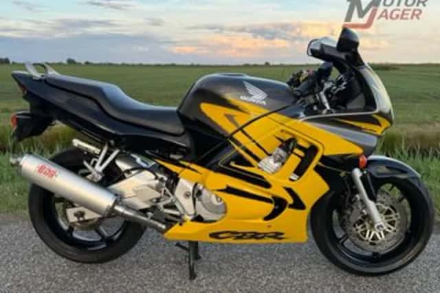 Honda CBR600F (1997) thumbnail 2