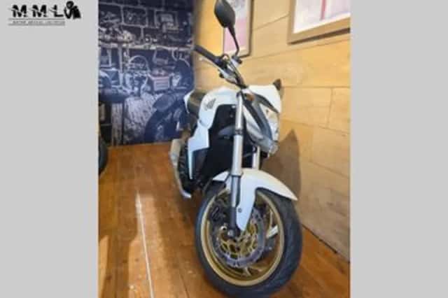 Honda CB1000R (2009) thumbnail 3