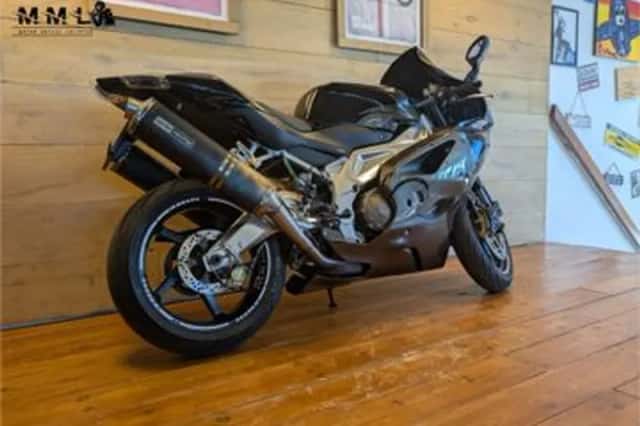 Aprilia RSV Mille (2007) thumbnail 4