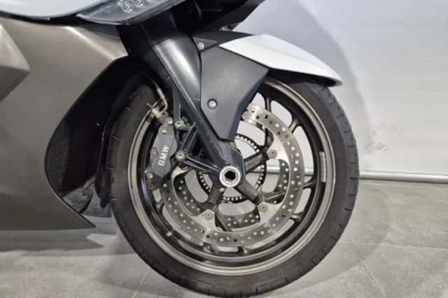 BMW K 1600 GT (2012) thumbnail 3