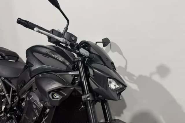 Kawasaki Z 900 (2026) thumbnail 2