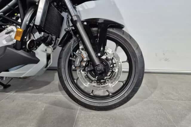 Honda NC750X (2026) thumbnail 3