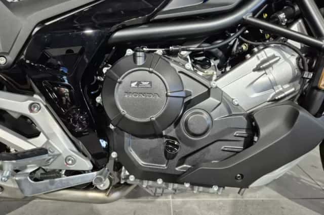 Honda NC750X (2026) thumbnail 4