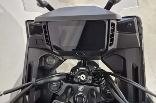 Honda NX 500 (2026) thumbnail 6