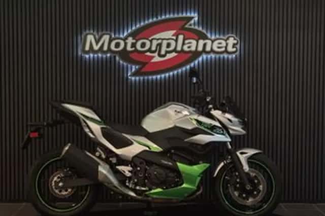 Kawasaki Z7 Hybrid (2024) thumbnail 1