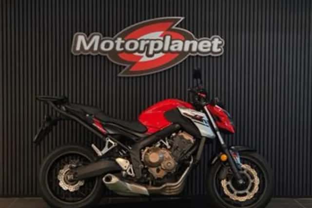 Honda CB650F (2018) thumbnail 1