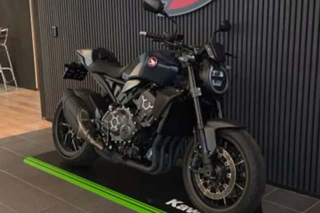 Honda CB 1000R Black Edition (2023) thumbnail 3