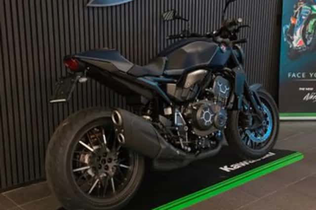 Honda CB 1000R Black Edition (2023) thumbnail 4