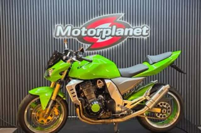 Kawasaki Z 1000 (2003) thumbnail 5