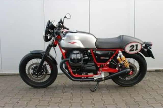 Moto Guzzi V7 III Racer (2020) thumbnail 4