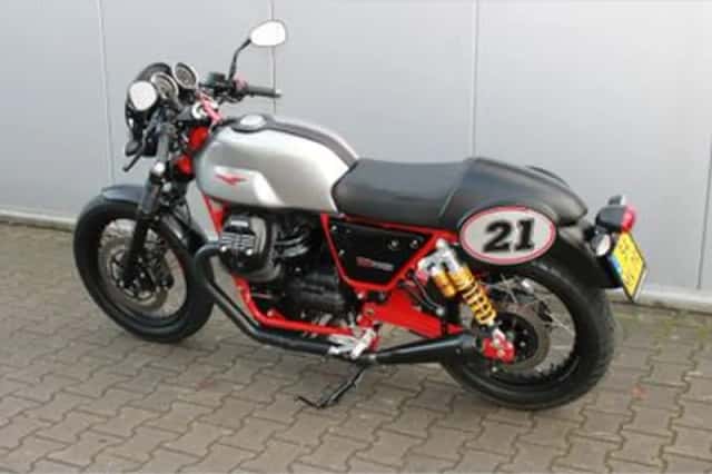 Moto Guzzi V7 III Racer (2020) thumbnail 5