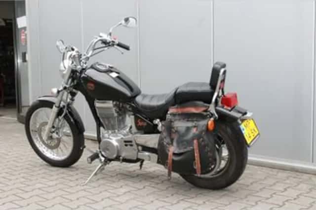Suzuki LS 650 Savage (1993) thumbnail 6