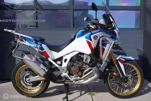 Honda Africa Twin (2020) thumbnail 2
