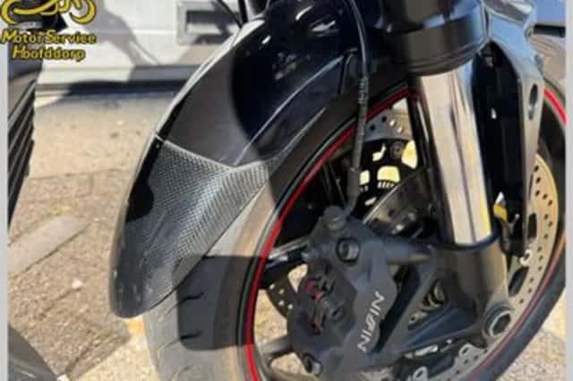 Triumph Tiger 1050 Sport (2013) thumbnail 4