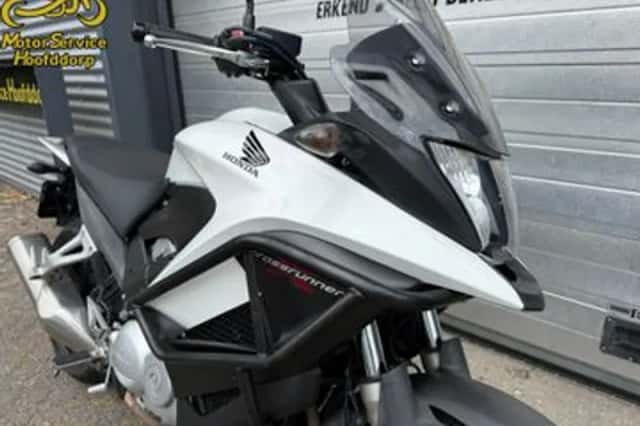 Honda VFR 800 X Crossrunner (2014) thumbnail 6