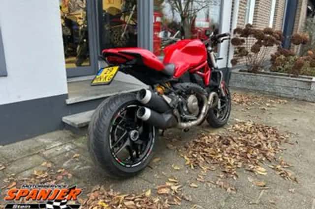 Ducati Monster 1200 (2015) thumbnail 3