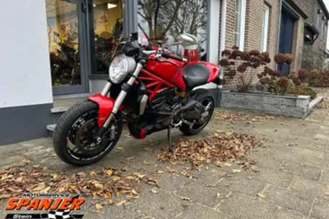 Ducati Monster 1200 (2015) thumbnail 5