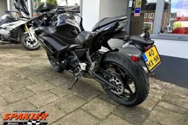 Kawasaki Ninja 650 (2025) thumbnail 5