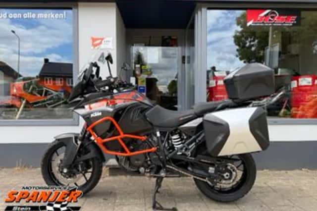 KTM 1290 Super Adventure S (2018) thumbnail 4